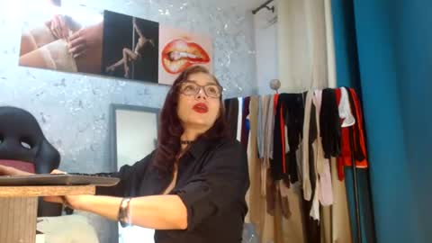 Snapshot of samanta_brownn_ chatting on 10, 7, 2026 samanta online show from 10, 7, 2026