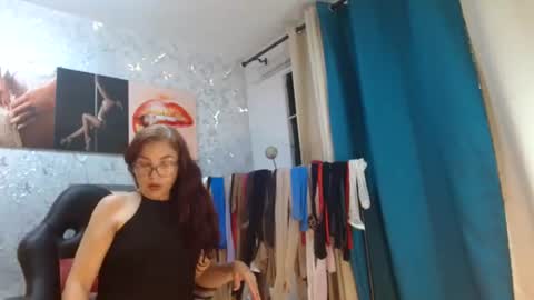 Snapshot of samanta_brownn_ chatting on 17, 7, 2026 samanta online show from 17, 7, 2026