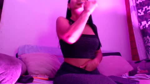 Snapshot of samanta_xi chatting on 9, 7, 2026 samanta online show from 9, 7, 2026