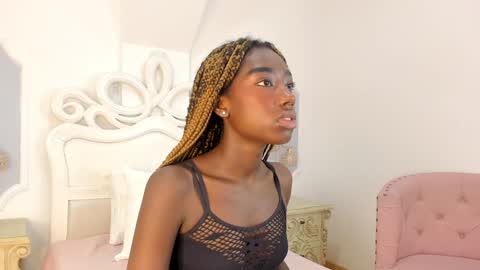 Samanta online show from 8, 2, 2025