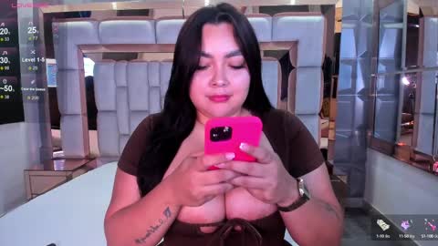 S A M A N T A   online show from 19, 2, 2025