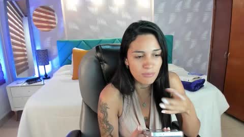 Snapshot of samantha__gomez1 chatting on 1, 10, 2025 natalia online show from 1, 10, 2025
