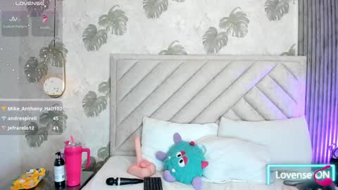 Samantha  online show from 6, 2, 2025