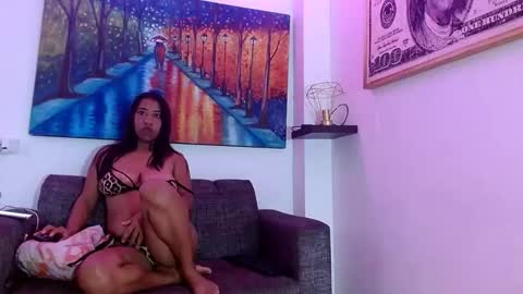 samantha_kaneg online show from 22, 4, 2026