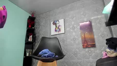 Snapshot of samantha_milfs chatting on 10, 3, 2025 samantha_milfs online show from 10, 3, 2025