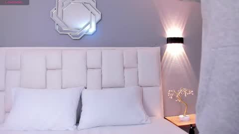  Samanthaa online show from 23, 11, 2025