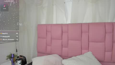 Snapshot of samanthaa_black chatting on 13, 2, 2025 Sam online show from 13, 2, 2025