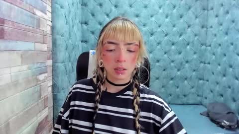 Samantha Smitth online show from 27, 11, 2025