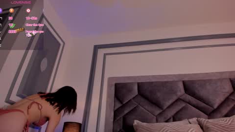 Snapshot of samanthaclay chatting on 7, 12, 2024 online show from 7, 12, 2024