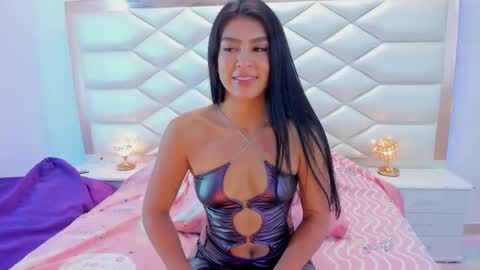 Snapshot of samanthaevans4 chatting on 16, 9, 2025 Sweet Samantha online show from 16, 9, 2025