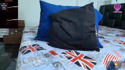 samanthahoteer96 online show from 18, 4, 2026