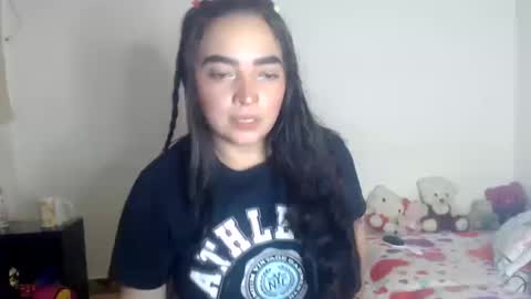 Snapshot of samanthakler17 chatting on 7, 12, 2024 samantha online show from 7, 12, 2024
