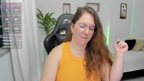 Snapshot of samanthaleon chatting on 19, 12, 2024 Samantha samy online show from 19, 12, 2024