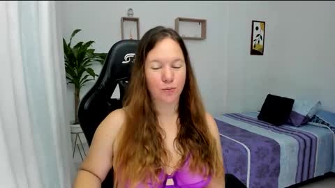 Snapshot of samanthaleon chatting on 2, 2, 2025 Samantha samy online show from 2, 2, 2025