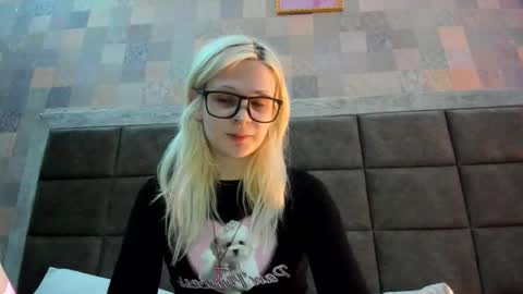 Samantha online show from 26, 9, 2025