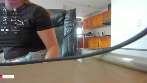 Samara Wells online show from 2, 11, 2025