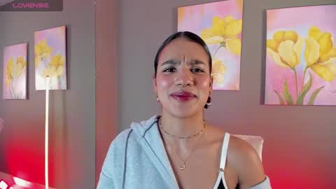 Samarha Gomez online show from 18, 11, 2025