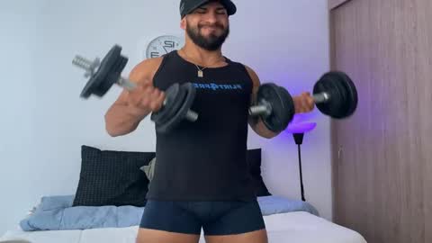 Snapshot of samdornan chatting on 7, 2, 2025 Sam Dornan online show from 7, 2, 2025