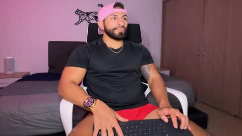 Snapshot of samdornan chatting on 15, 2, 2025 Sam Dornan online show from 15, 2, 2025