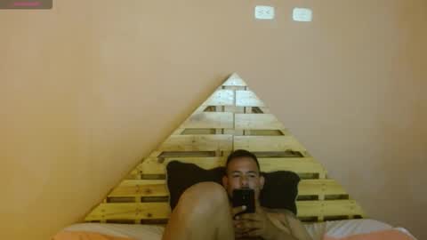 Snapshot of samdread chatting on 19, 2, 2026 SAM DREAD online show from 19, 2, 2026