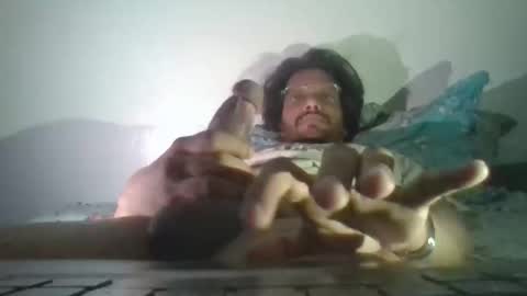 sameerator22960 online show from 18, 3, 2026