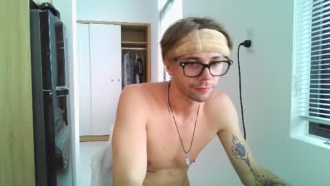 Snapshot of samgorgeous chatting on 5, 7, 2026 Fansly - Top4fans online show from 5, 7, 2026