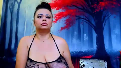     online show from 13, 10, 2025