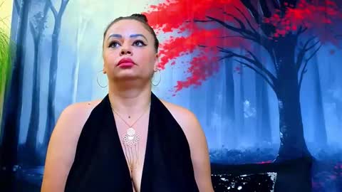     online show from 15, 10, 2025