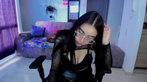 Snapshot of samismith77 chatting on 14, 7, 2026 SARA online show from 14, 7, 2026