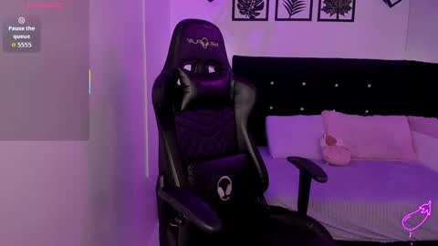 Snapshot of sammy_f_uck chatting on 27, 10, 2025 Samantha online show from 27, 10, 2025