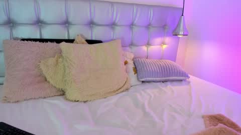 Axel online show from 8, 2, 2025