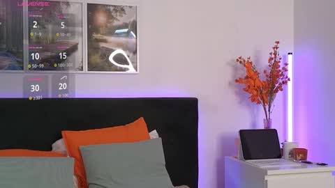 SammyPeeks online show from 6, 11, 2025