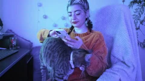   online show from 29, 1, 2025