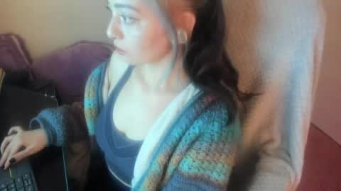   online show from 21, 5, 2026