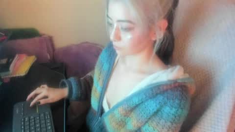   online show from 27, 5, 2026