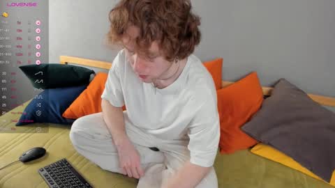 Snapshot of samuelmillerr chatting on 5, 12, 2024 samuelmillerr online show from 5, 12, 2024