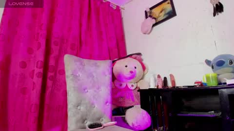 Snapshot of samy_ice chatting on 17, 5, 2026 samy_ice online show from 17, 5, 2026