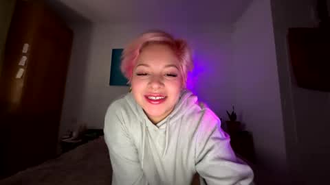 Snapshot of samymoon3 chatting on 2, 12, 2025 Samymoon online show from 2, 12, 2025