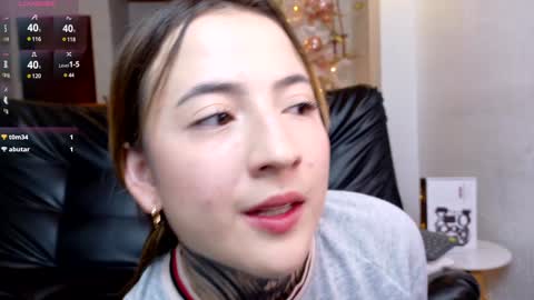 Snapshot of samyortiz_ chatting on 2, 1, 2025 Samy and Juan online show from 2, 1, 2025