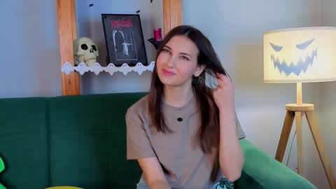 Isabel but you can call me Bella online show from 30, 10, 2025