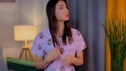 Isabel but you can call me Bella online show from 24, 11, 2025