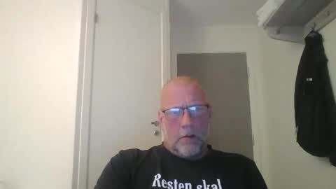 sandnesrune523 online show from 21, 4, 2026