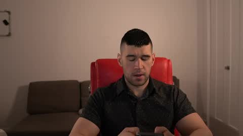Snapshot of sandow_ chatting on 25, 5, 2026 Sandow online show from 25, 5, 2026