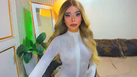 Snapshot of sandra_hornball chatting on 18, 2, 2026 Sandra Hornball online show from 18, 2, 2026