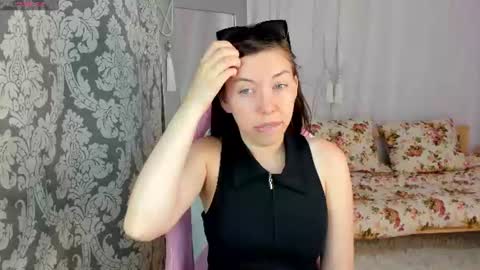 Snapshot of sandra_rosss chatting on 5, 7, 2026 Sandra online show from 5, 7, 2026