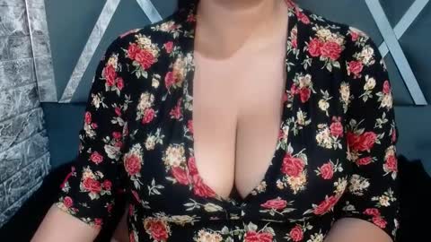sandraclarkx69 online show from 5, 2, 2025