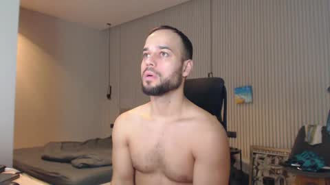 DeAlex online show from 3, 3, 2025