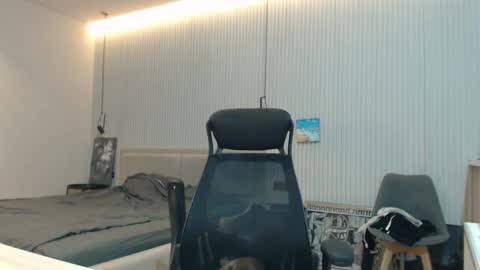 DeAlex online show from 8, 10, 2025