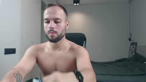 Snapshot of sandro_best chatting on 23, 6, 2026 DeAlex online show from 23, 6, 2026