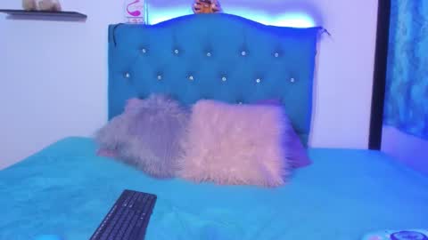 Sandy ass 69 online show from 4, 11, 2025